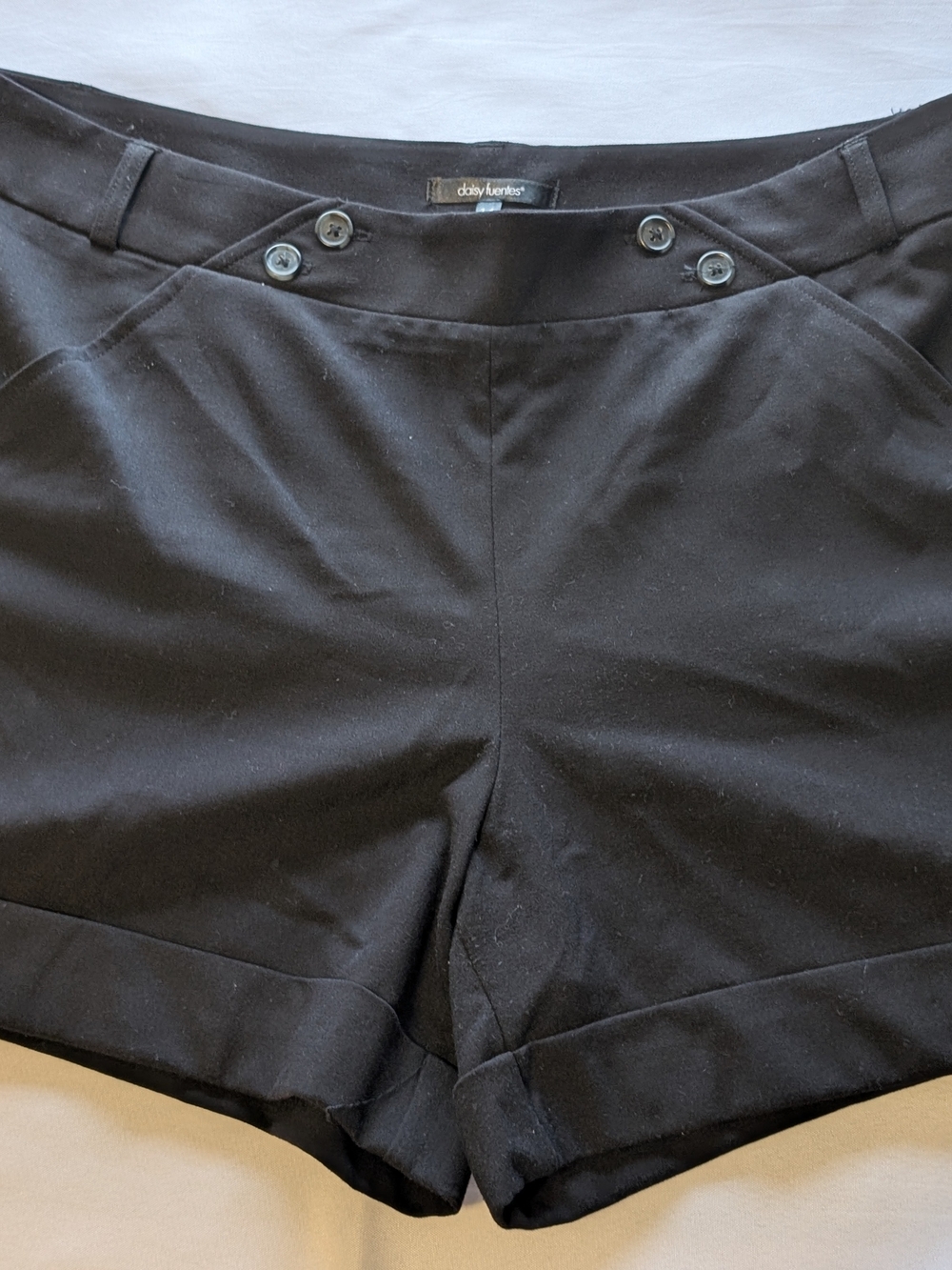 daisy fuentes Black Women's Dress Shorts